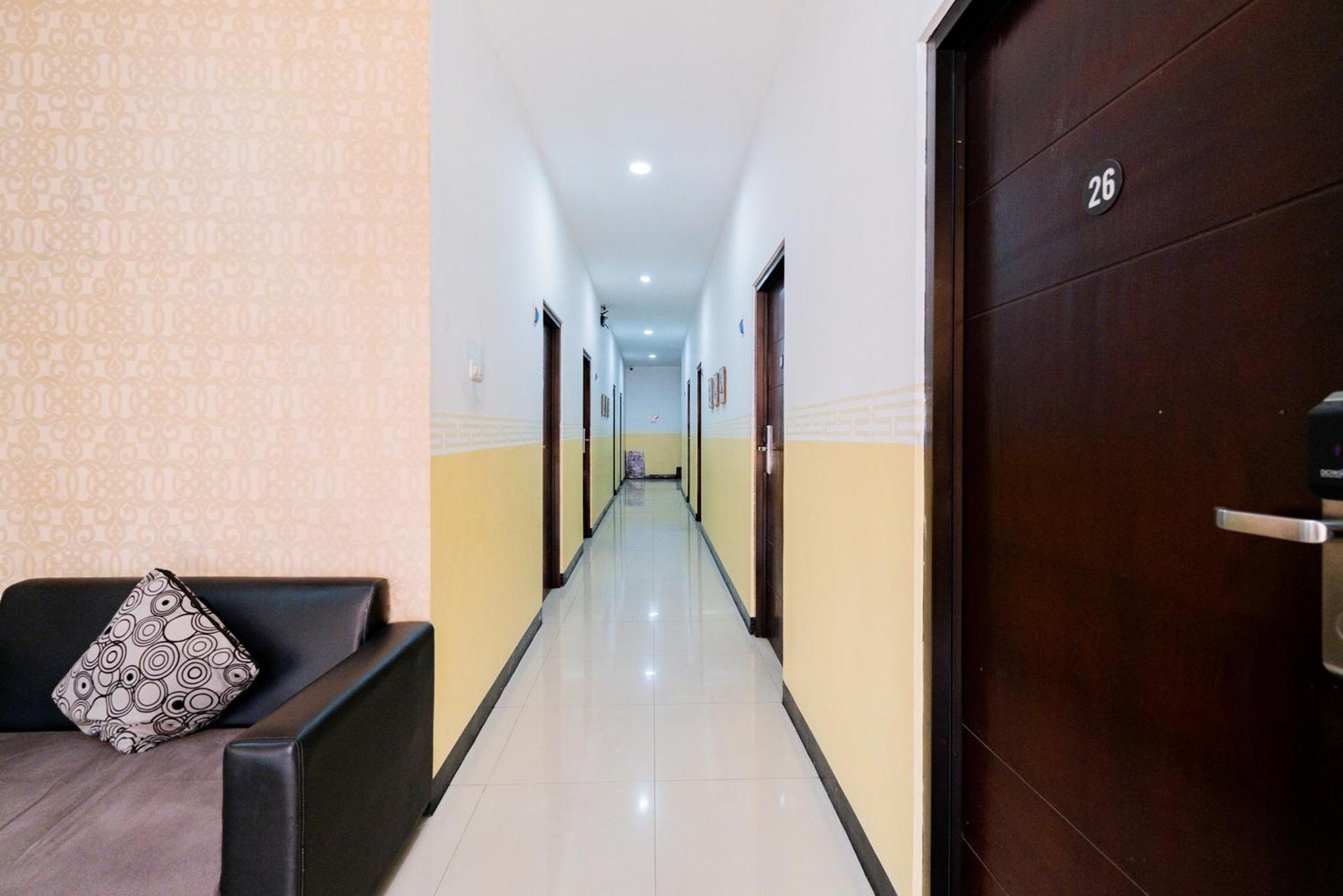 Reddoorz Near Taman Krida Budaya Malang Eksteriør billede