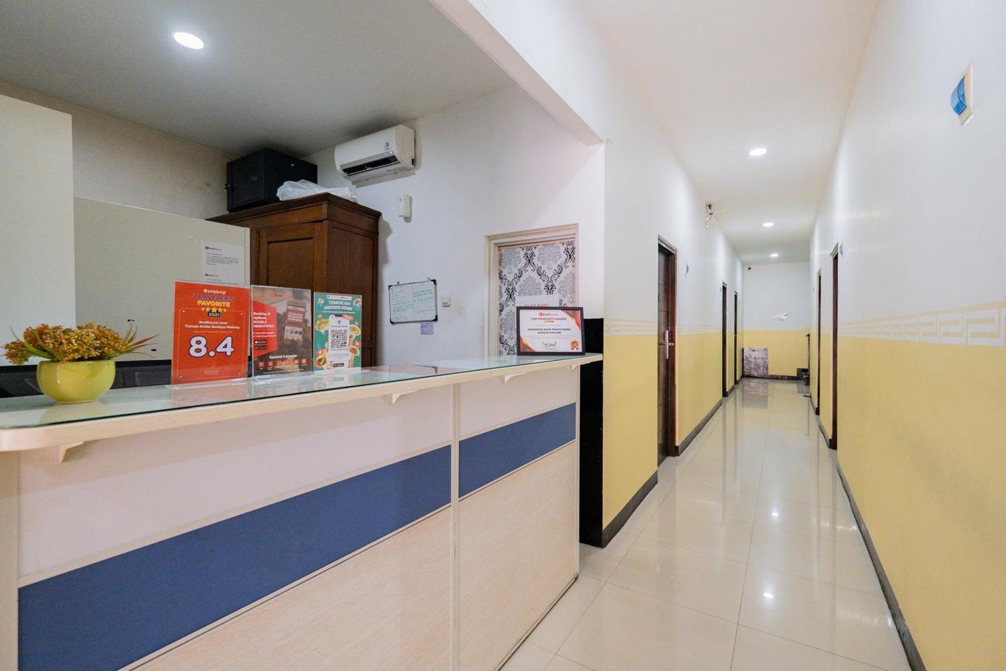Reddoorz Near Taman Krida Budaya Malang Eksteriør billede
