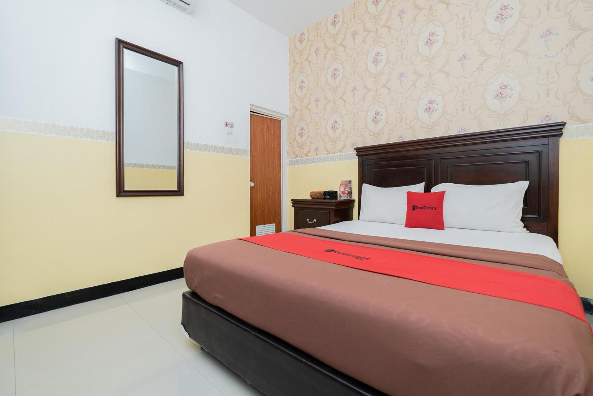 Reddoorz Near Taman Krida Budaya Malang Eksteriør billede